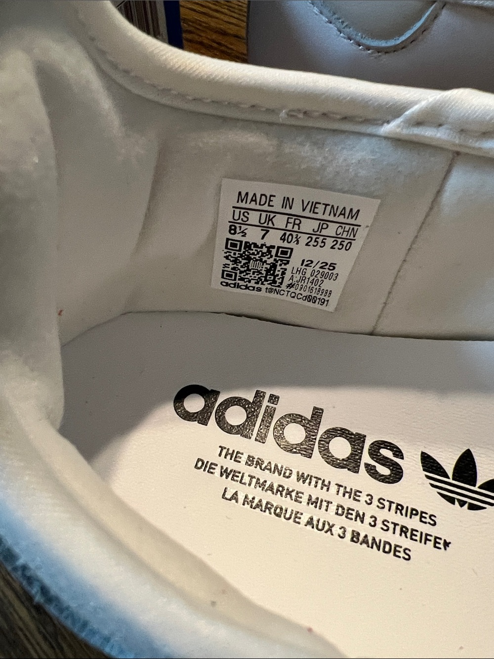 adidas Samba White Mary-Jane Sneaker with Black Stripes Gum Sole. NWT. Size 8.5 - Picture 12 of 13